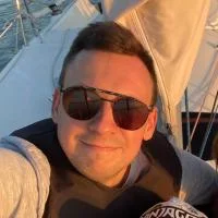 Евгений Иванов