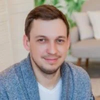 Евгений Иванов