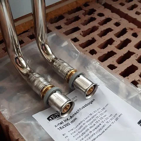 ᐉ Присоединительный пресс-отвод Kermi x-net для радиатора 16/300 ZT01080001 ✅ фото | Kermi ⭐ Progreem.by