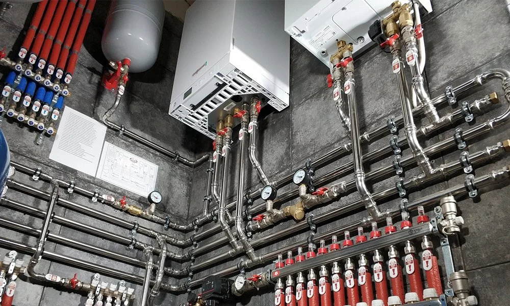 Трубопровод из нержавеющей стали в системе отопления