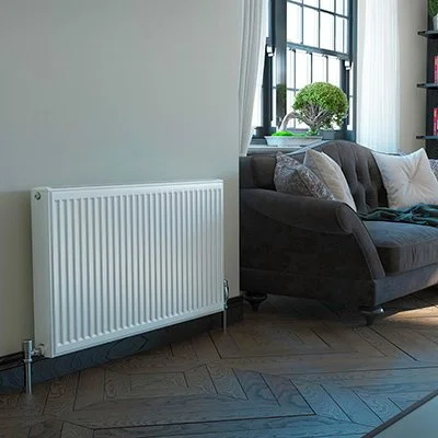 панельный стальной радиатор