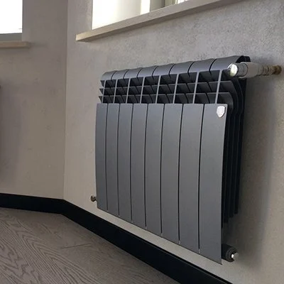 Радиатор отопления на даче