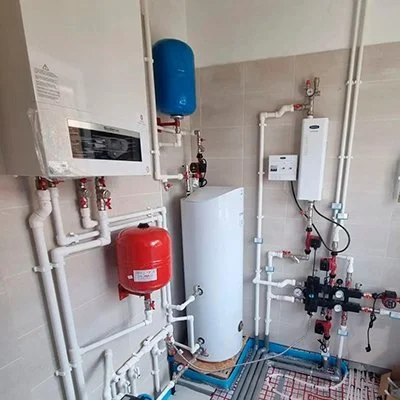 Одноконтурный газовый котел с бойлером