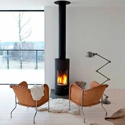 Печь-камин на дровах