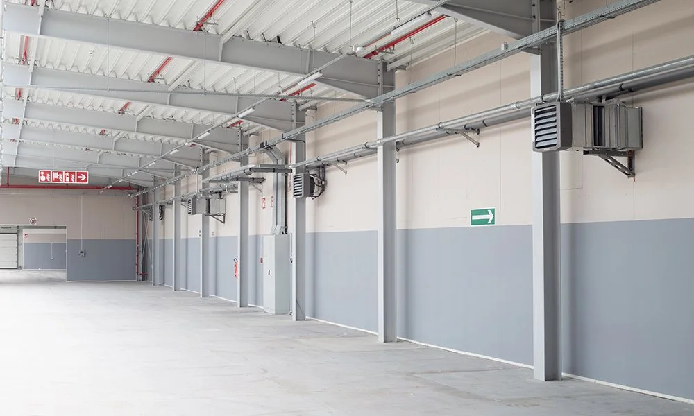 Водяной тепловентилятор на складе