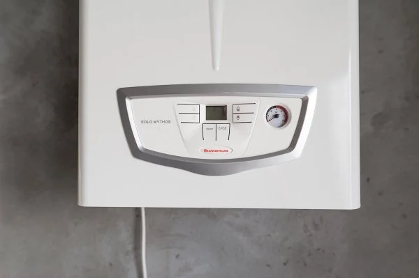 ᐉ Газовый котел IMMERGAS EOLO Mythos Dom 24 1E двухконтурный турбированный [24 кВт] ✔️ фото | ⏩ Progreem.by