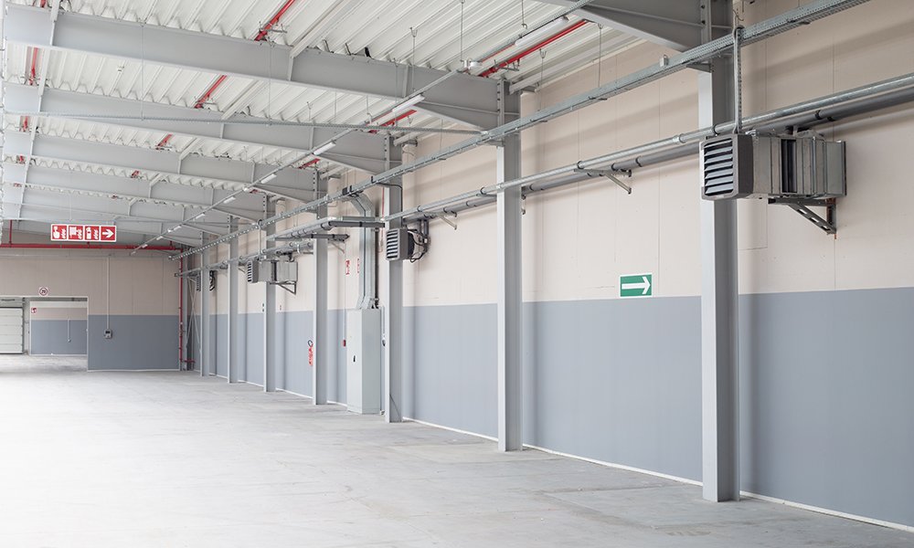 Водяной тепловентилятор на складе Водяной тепловентилятор на складе