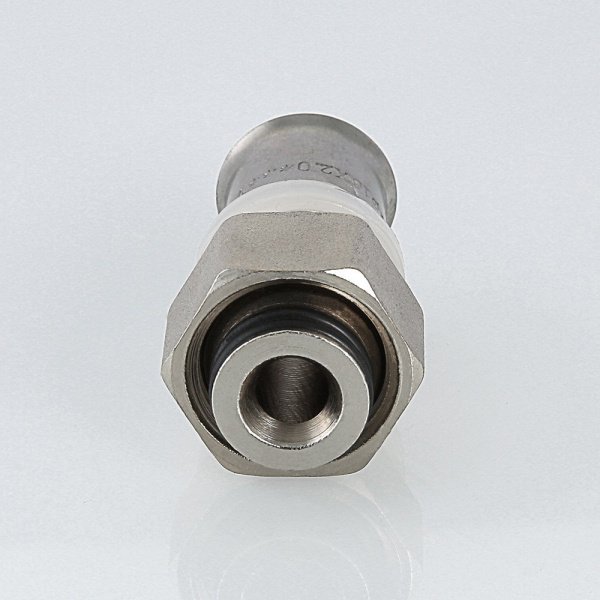 Пресс-фитинг Valtec с накидной гайкой 16x2,0 мм 1/2 Пресс-фитинг Valtec с накидной гайкой 16x2,0 мм 1/2 - фитинг с переходом на резьбу для металлопластиковых труб | Фото